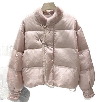 Jakna s kačjim perjem, Chenille tkanina s elastanom, ultrakrata dužina ≤40 cm, okrugli vrat, zatvaranje jednim gumbom