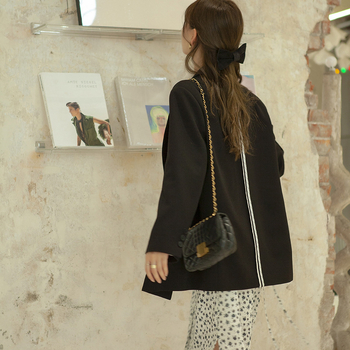 Ženski blejzer u korejskom stilu, ležeran stil, s kontrastnim dizajnom na leđima, duge rukave, ovratnik odijela, poliester