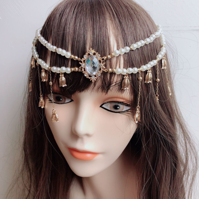 Fejfedő ötvözetből – nemzeti stílus, virágos díszítés, kézi munka, testreszabás elérhető