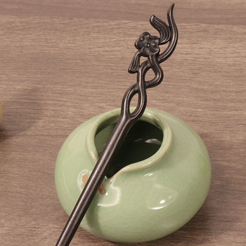 Fa hajcsat, retro stílus, virág alakú forma