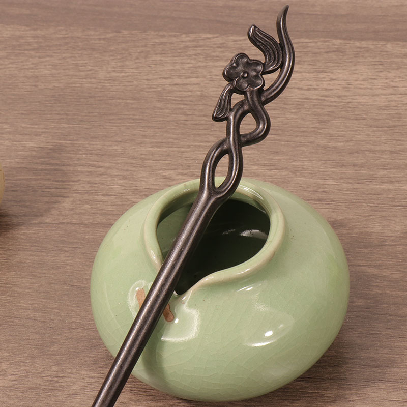 Fa hajcsat, retro stílus, virág alakú forma