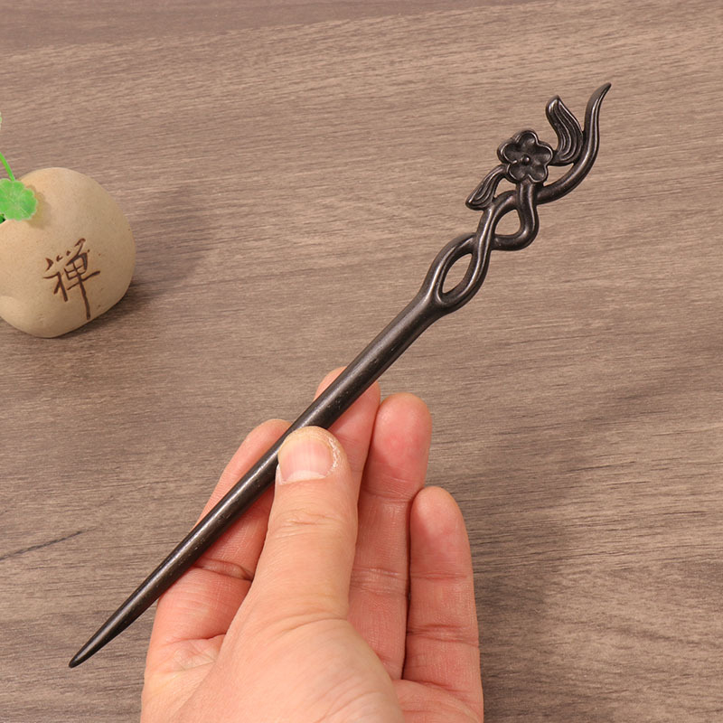 Fa hajcsat, retro stílus, virág alakú forma