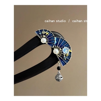 Hajtű (Fa; Csillagkép alakú; 2021 nyara; Fejfedő)