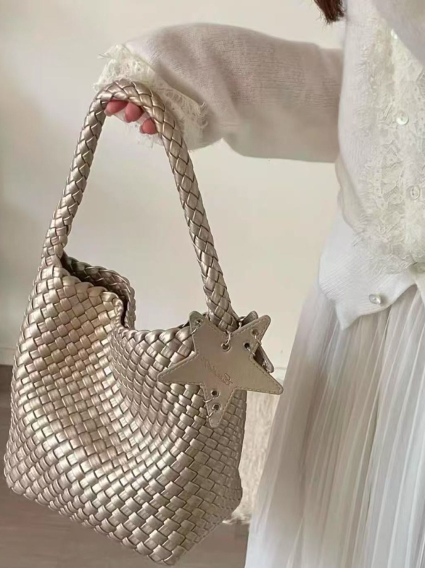 Tote torba s europsko-američkim retro stilom, PU materijal, tkana torba, pravokutnog oblika, magnetska kopča
