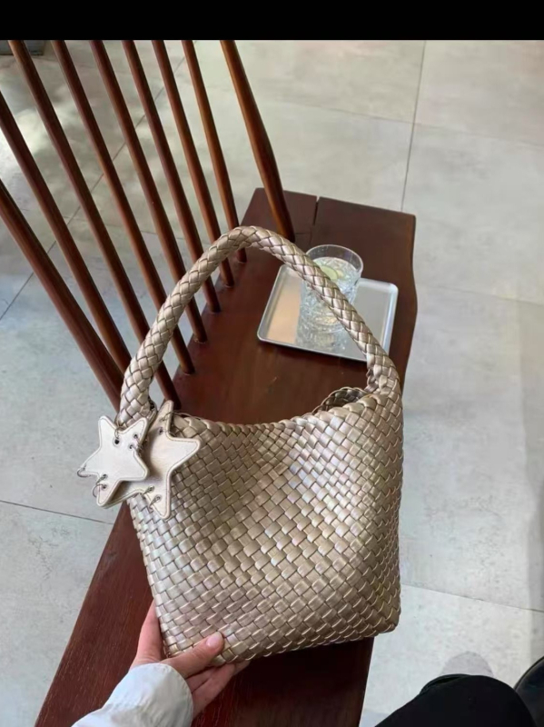 Tote torba s europsko-američkim retro stilom, PU materijal, tkana torba, pravokutnog oblika, magnetska kopča