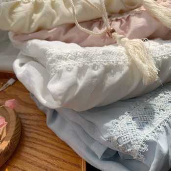 Bluza s patchworkom u retro stilu, dugi rukavi, okrugli ovratnik, poliester