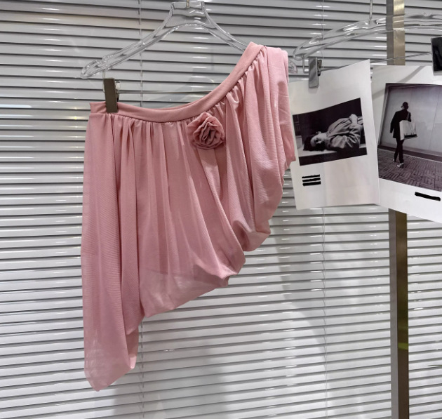 Šifonski top bez rukava - Poliester, 3D uzorak, plisiranje, poluotvoren ovratnik, slim fit