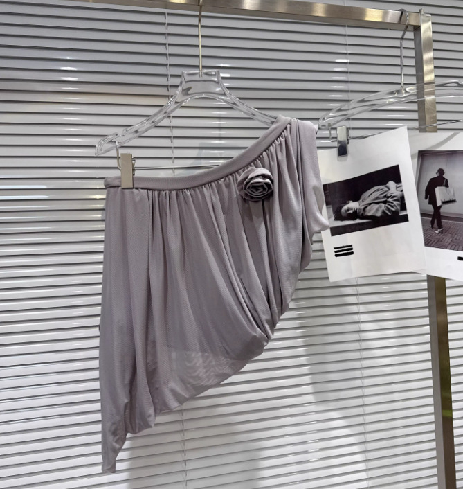Šifonski top bez rukava - Poliester, 3D uzorak, plisiranje, poluotvoren ovratnik, slim fit
