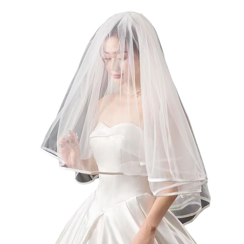Dvostruki sloj mrežastog veo sa satenskim rubom, jednostavan ženski vjenčani dodatak za fotografiranje
