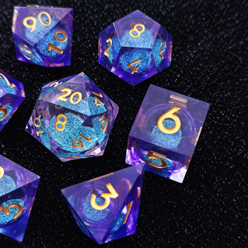 Gyanta kockák, Fillet stílus, 20 oldalú, 38 g, testreszabás elérhető