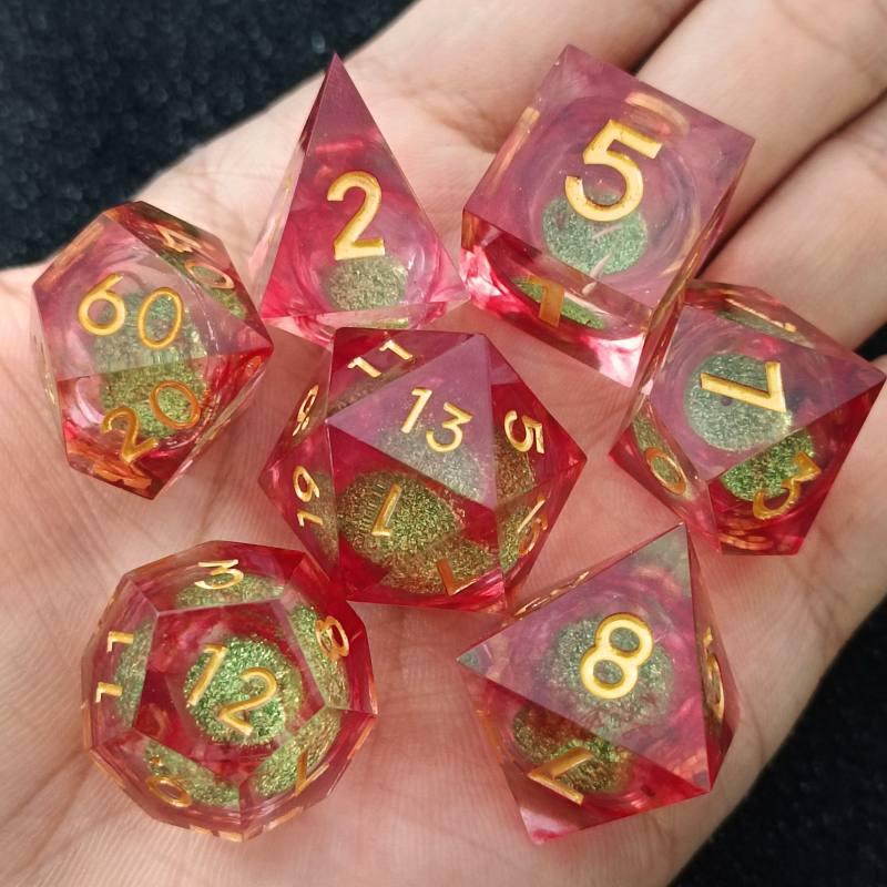 Gyanta kockák, Fillet stílus, 20 oldalú, 38 g, testreszabás elérhető