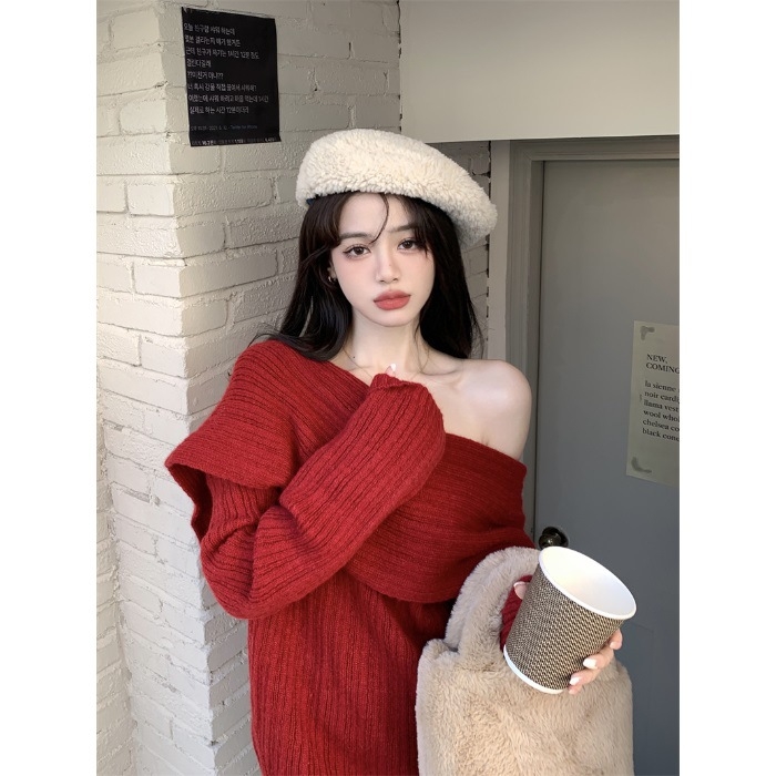 Ženski pleteni džemper s V izrezom i otvorenim ramenima, opušteni kroj, srednje debljine tkanina od poliester-amonijskog smjese