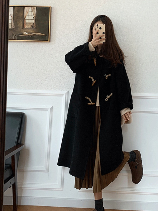 Ženski vuneni kaput u japanskom stilu s gumbima od roga, srednja debljina, srednja duljina, dugi rukavi