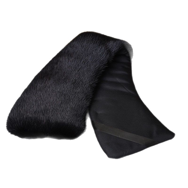 Zimska jakna s lažnim krznom na ovratniku, vanjski materijal rayon, podstava poliester, duljina 50-55 cm, širina 9-11 cm
