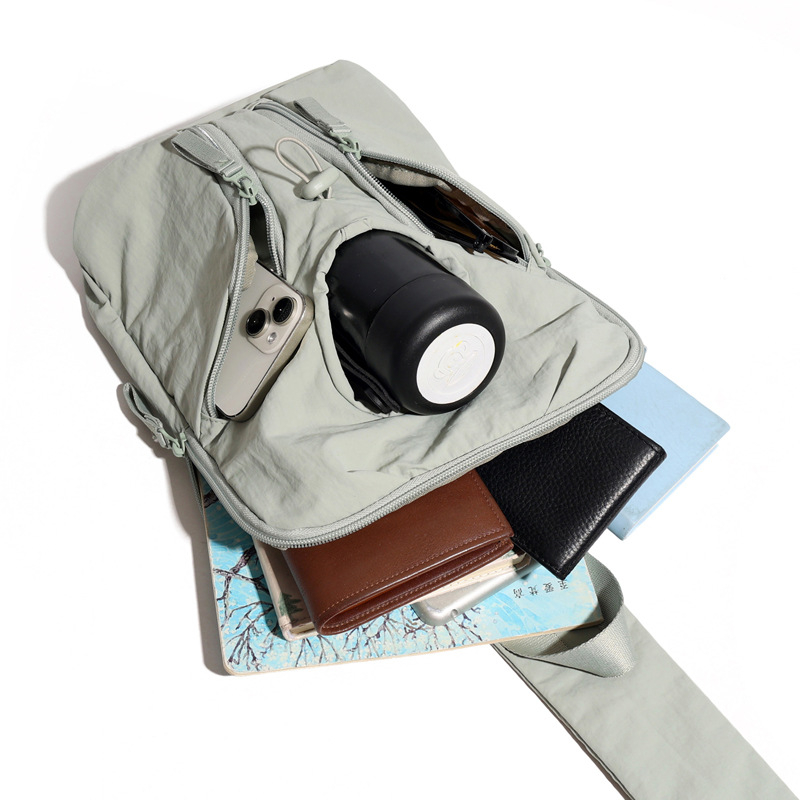 Унисекс спортна чанта през кръст от найлон, дишаща и водоустойчива, голям капацитет за открити спортове (Найлон; дишаща; водоустойчива; унисекс; за открити спортове)