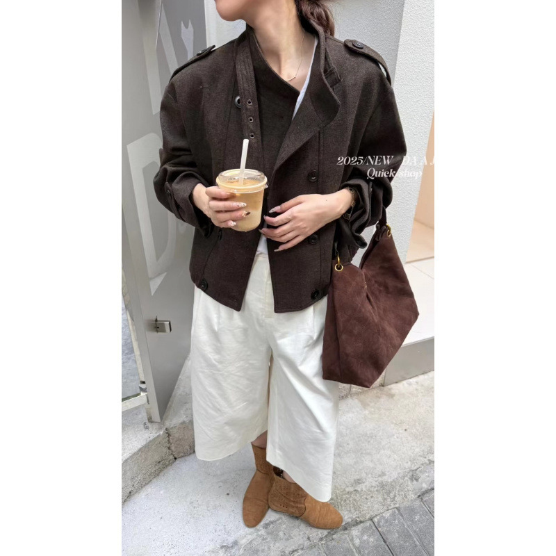 Női gyapjúkabát, koreai stílusú casual, laza szabás, kétsoros gombolás, gyapjú-szálas anyag (50-70% gyapjú, 30-50% poliészter)