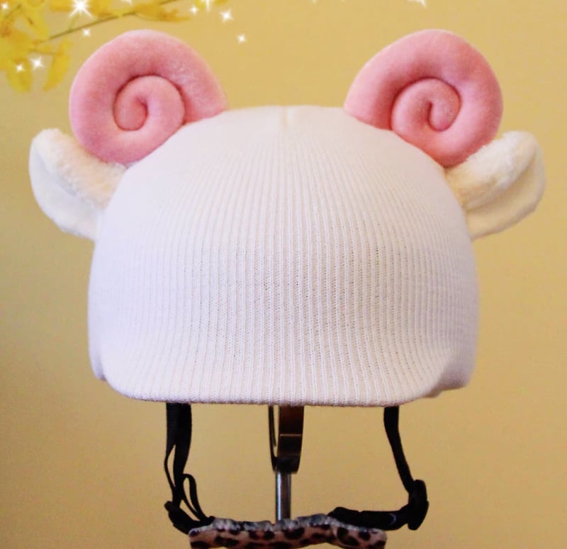 Плетена покривка за ски каска от марката hiskier – за ски