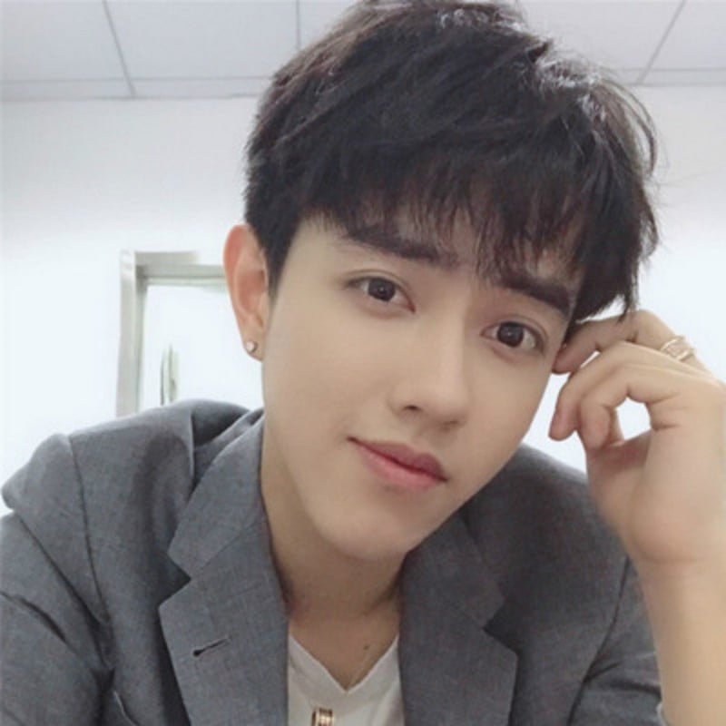 Ανδρική περούκα με υφή κοντών μαλλιών, κορεατικό στυλ, μοντέλο 288, θερμοανθεκτικές συνθετικές ίνες, ευθείες φράντζες, δυνατότητα βαφής