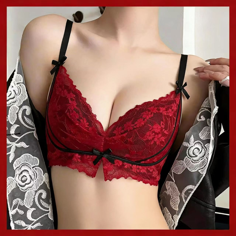 Set spodnej bielizne – 3/4 košíček, zadné štyri rady háčikov, pevné dvojité ramienka, nylonový materiál