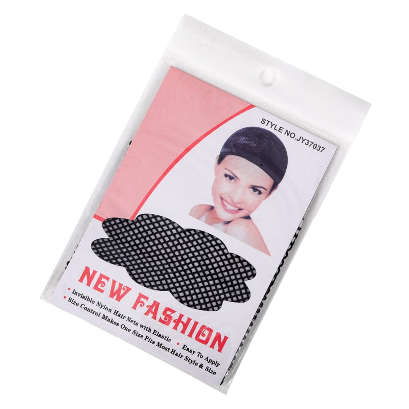 Perika s prirodnim izgledom, kratka kovrčava kosa i bočna šiška