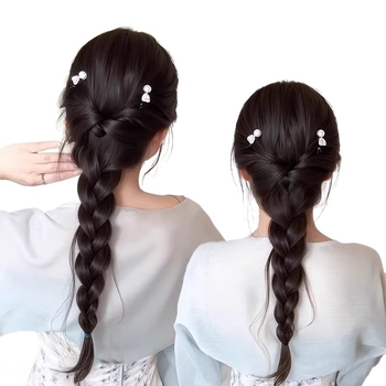 Perika s punđom i pletenicama: fishtail i uvijane pletenice, duga kosa; materijal: otporna na visoke temperature žica; konstrukcija: mehanički; model: punđa; bez bojanja ili trajne