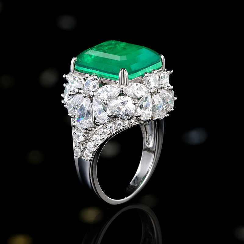 Prsten od srebra 925, geometrijski kvadratni dizajn, dijamantno postavljen, cabochon emerald, originalni dizajn