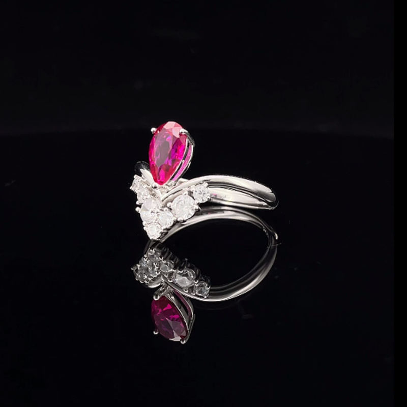 Пръстен, регулируем отворен дизайн, култивиран рубин, ръчна изработка, персонализация с 18k злато