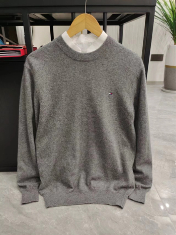 Πουλόβερ κασμίρι σε κορεατικό στυλ, φαρδιά γραμμή, στρογγυλός λαιμός, μακριά μανίκια, περιεκτικότητα σε κασμίρι 81-85%