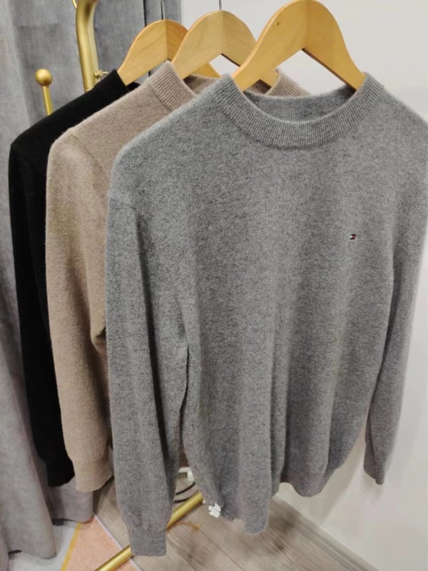 Πουλόβερ κασμίρι σε κορεατικό στυλ, φαρδιά γραμμή, στρογγυλός λαιμός, μακριά μανίκια, περιεκτικότητα σε κασμίρι 81-85%