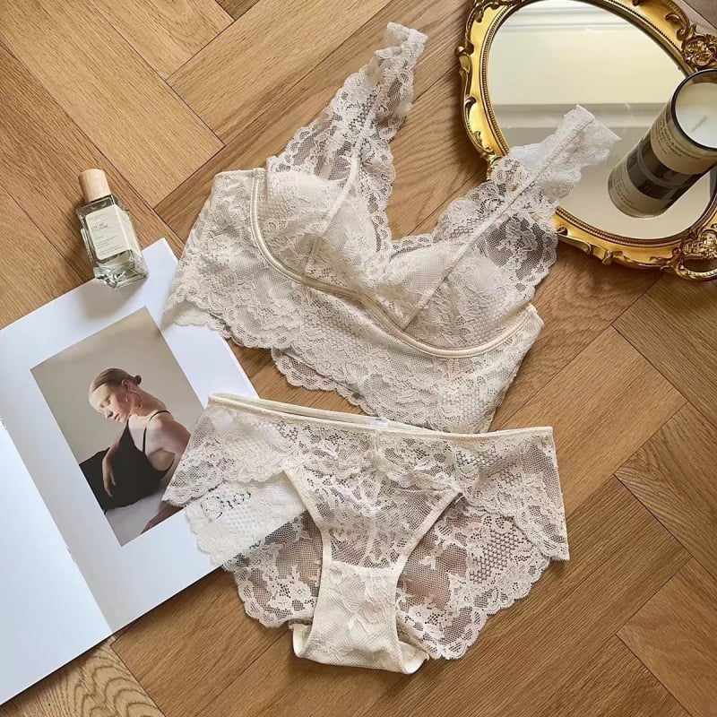 Sutien în stil vestă cu dantelă, cupa 3/4, cupă subțire modelată, material nylon, fără inel metalic