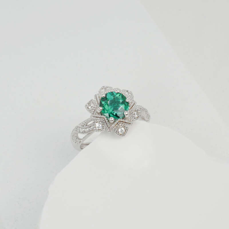 Пръстен с култивиран изумруд, серия Plant Flower Emerald, метал: сплав с изкуствени камъни, електроплакиране