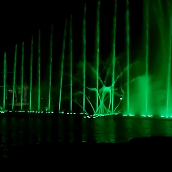 Комплект оборудване за музикални фонтани за външни басейни с директен спрей чрез едно дупче