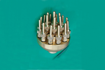 Месингова регулируема дюза с трислойна цветна форма и колона за водни ефекти (вътрешно резбово свързване, работна температура 20°C, работно налягане 5 кг, вода)