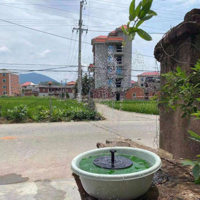 Pompă solară pentru fântână cu frunză de lotus – pulverizare combinată, Zihuang, 7-12V