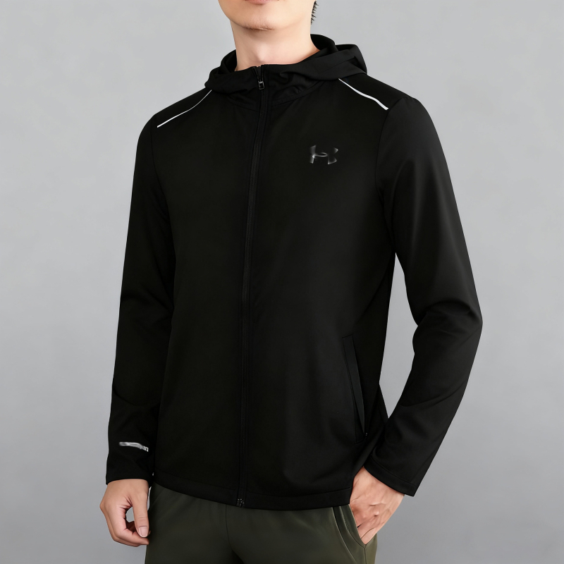 Férfi téli sportdzseki kapucnival, szélálló, gyorsan száradó külső nylonból, bélése modal