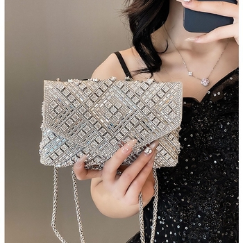 Večernja clutch torba, PU materijal, kvadratni dizajn, horizontalni oblik, zaključavanje, džep za mobitel