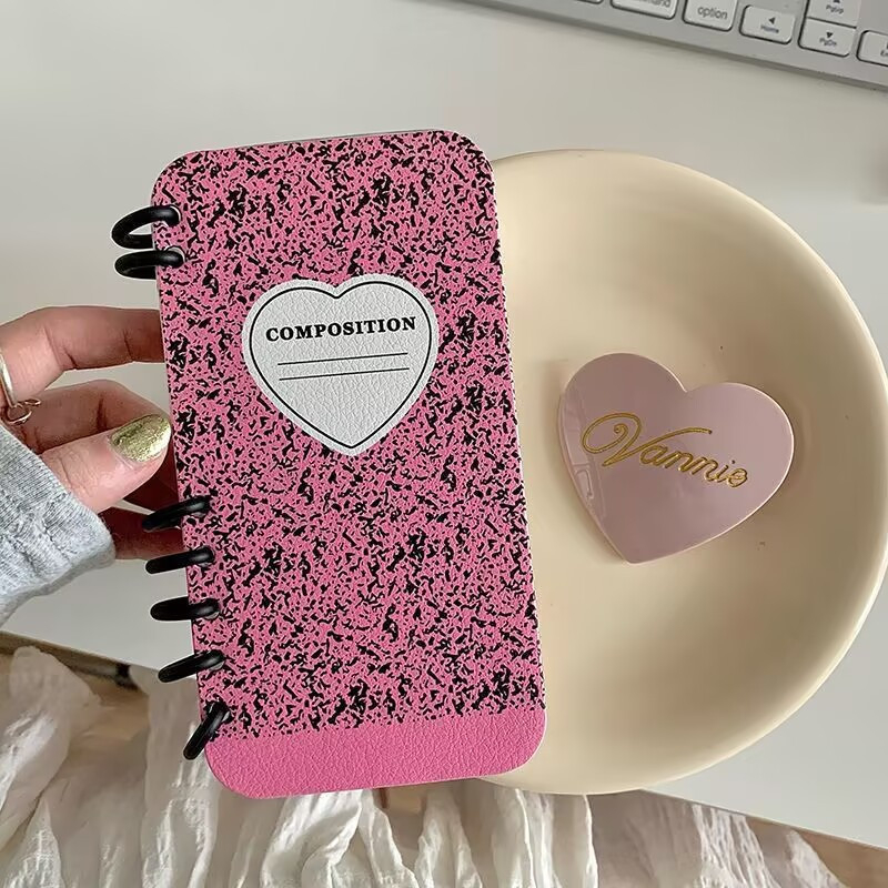 Husă transparentă pentru iPhone din TPU – design gravat, protecție antișoc, anti-cădere, personalizabilă, compatibilă cu modelele iPhone.