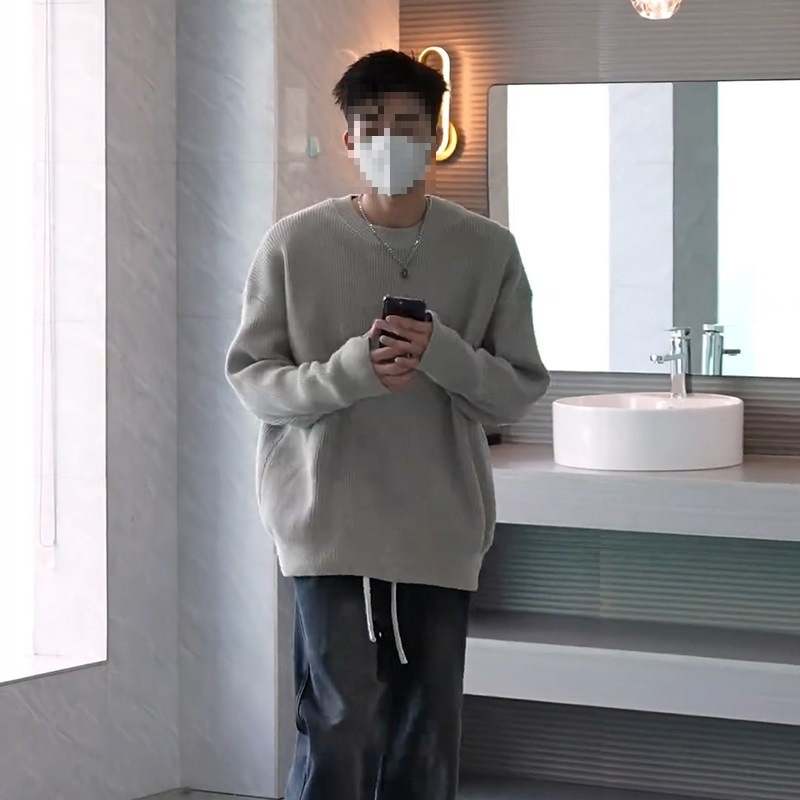 Πλεκτός ανδρικός πουλόβερ με fleece επένδυση, στενή γραμμή, στρογγυλός λαιμός, μακριά μανίκια, ύφασμα από μείγμα πολυεστέρα και βισκόζης