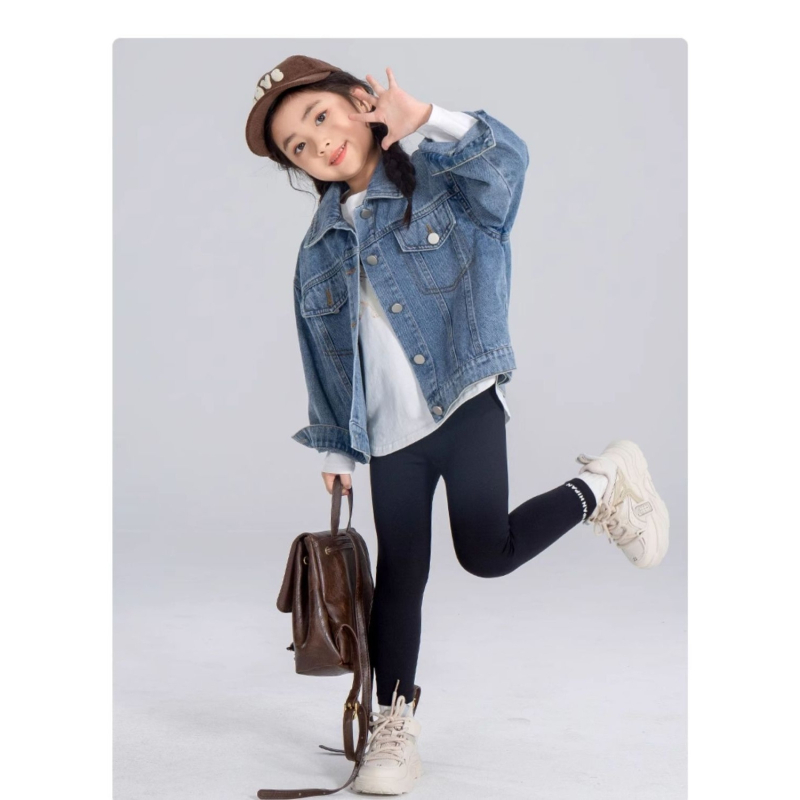 Παιδικό τζιν μπουφάν – Κορεατικό στυλ, V-λαιμόκοψη, Μονόχρωμο, Βαμβάκι, Για νεογέννητα 0–1 έτους