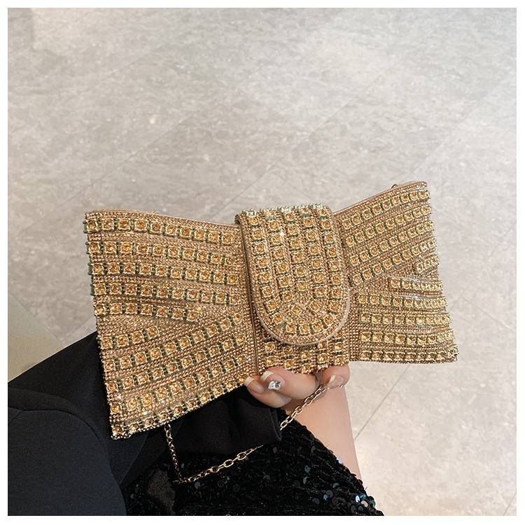 Večernja clutch torbica s mašnicom - PU materijal, magnetno zatvaranje, poliester podstava, džep za dokumente