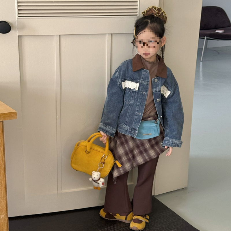 Τζιν μπουφάν για κορίτσια με ρετρό γιακά — Φθινόπωρο 2025, χαλαρό στυλ, 80% βαμβάκι, για ηλικίες 3–8 ετών