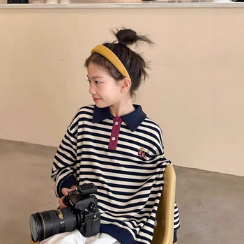 Csíkos hímzett pamut polo gyerekeknek, 8 év felett, ősz 2025