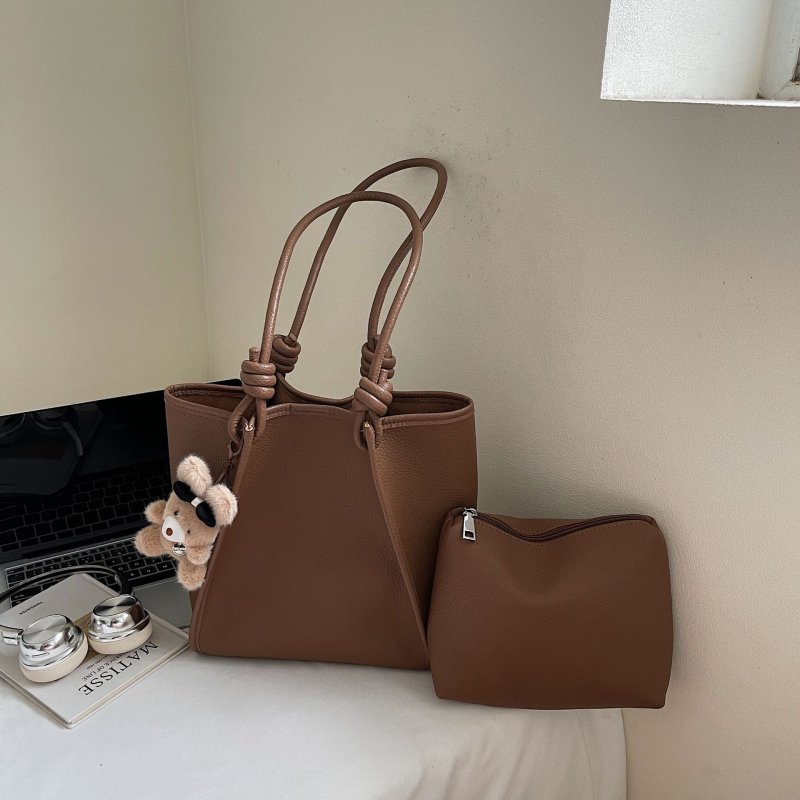 PU ženska bucket torba, vertikalni kvadratni oblik, magnetska kopča, unutarnja pretinica za telefon, jesen 2025 izdanje