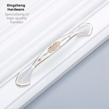 Mâner pentru sertar și ușă de dulap, aliaj de zinc, finisaj vintage, model 72, brand Prosperity, stil light luxury