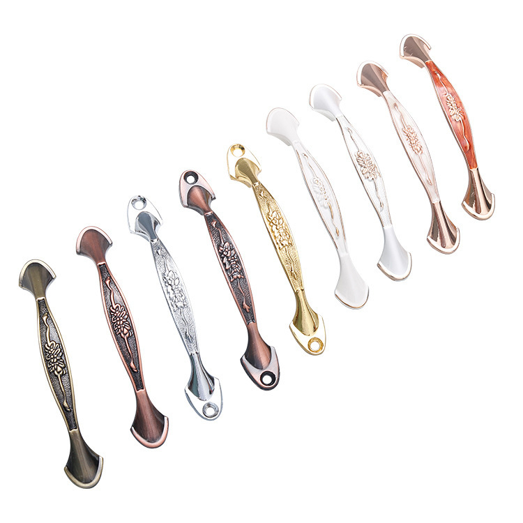 Mâner pentru sertar și ușă de dulap, aliaj de zinc, finisaj vintage, model 72, brand Prosperity, stil light luxury