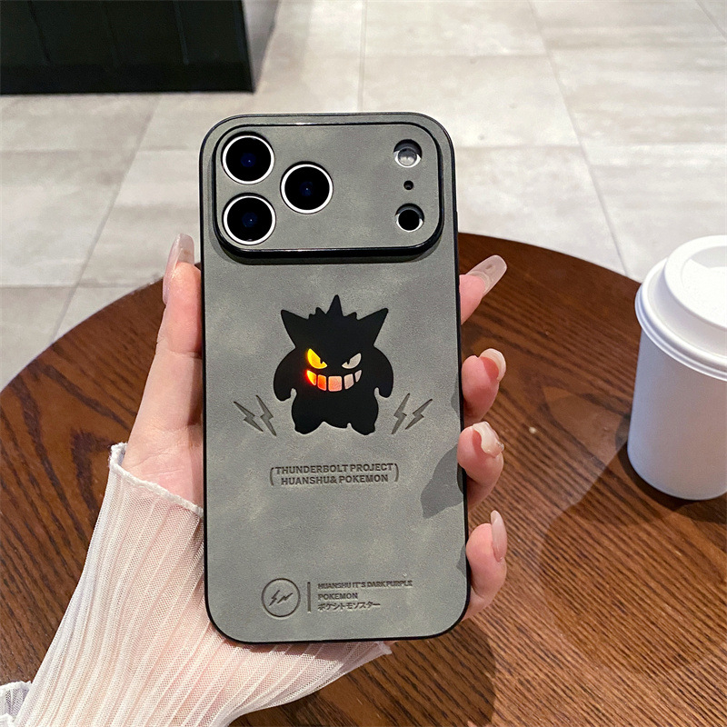 Θήκη iPhone με Cartoon Gengar – πίσω κάλυμμα από βελούδινο δέρμα, ανάγλυφη επιφάνεια, προστασία από πτώσεις, για σειρές iPhone 11–14