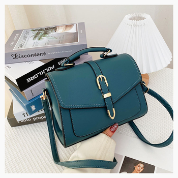 Crossbody torba, mala kvadratna PU koža, vodoravni kvadratni oblik, magnetni zatvarač, unutarnji pretinci: zip pretinac, pretinac za telefon, pretinac za identifikacijsku karticu