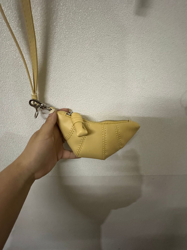 PU koža, Dumpling Bag stil, oblik dumpling, zatvaranje na zip, unutarnja zip kapsa
