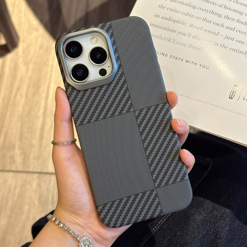 Kevlar-textúrájú PC merev tok iPhone 11–14 sorozathoz, domborított felület, ütésálló, karcálló, ujjlenyomatmentes