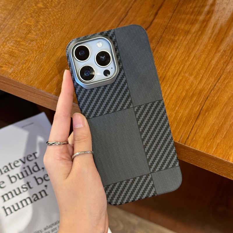 Kevlar-textúrájú PC merev tok iPhone 11–14 sorozathoz, domborított felület, ütésálló, karcálló, ujjlenyomatmentes